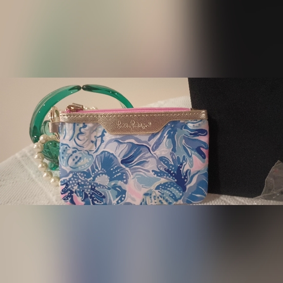 NEW Lilly Pulitzer ID Case Shade Seekers Coin Purse Keychain Gold Trim Pink Blue - Picture 4 of 15